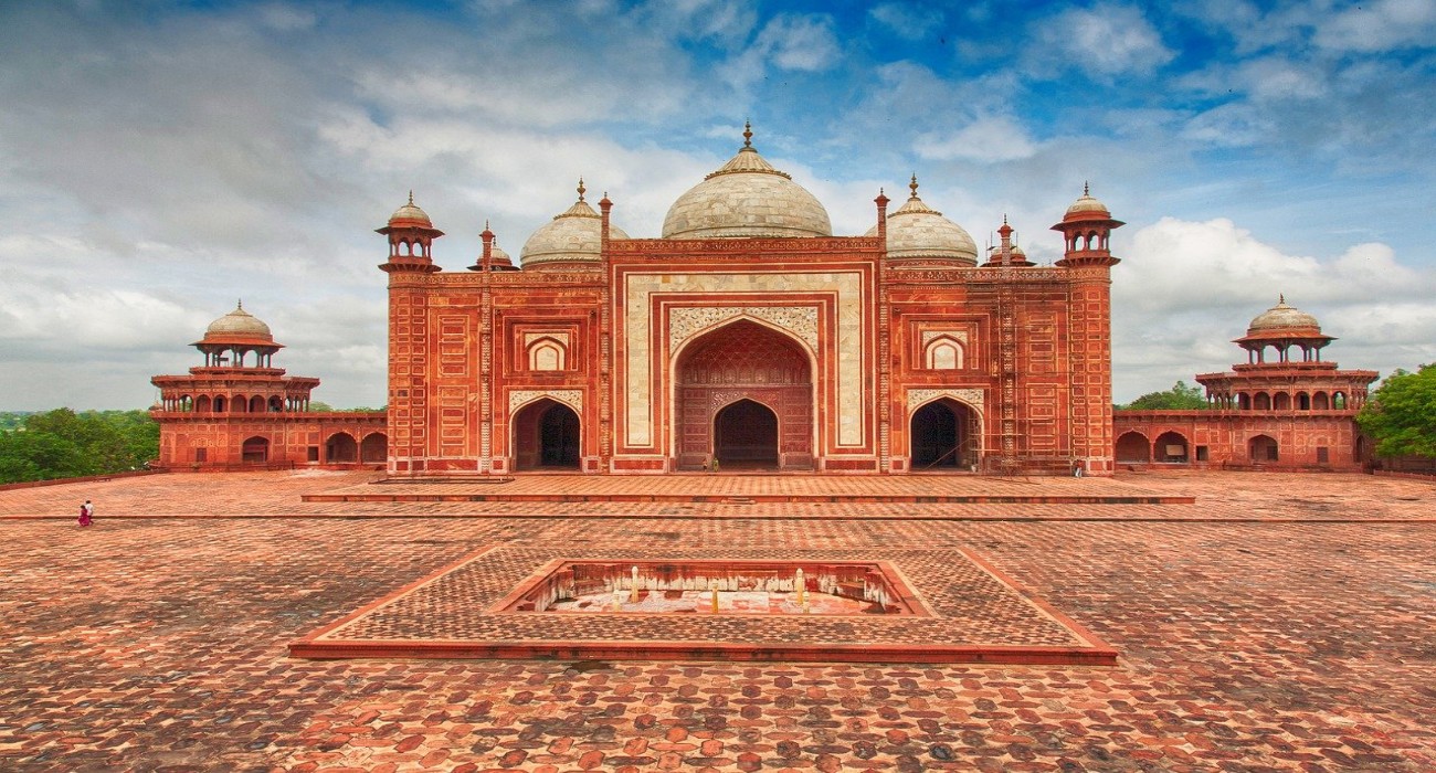 Agra Jaipur Delhi